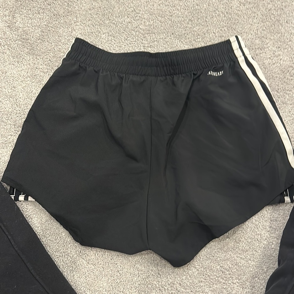 Adidas shorts - Picture 5 of 5